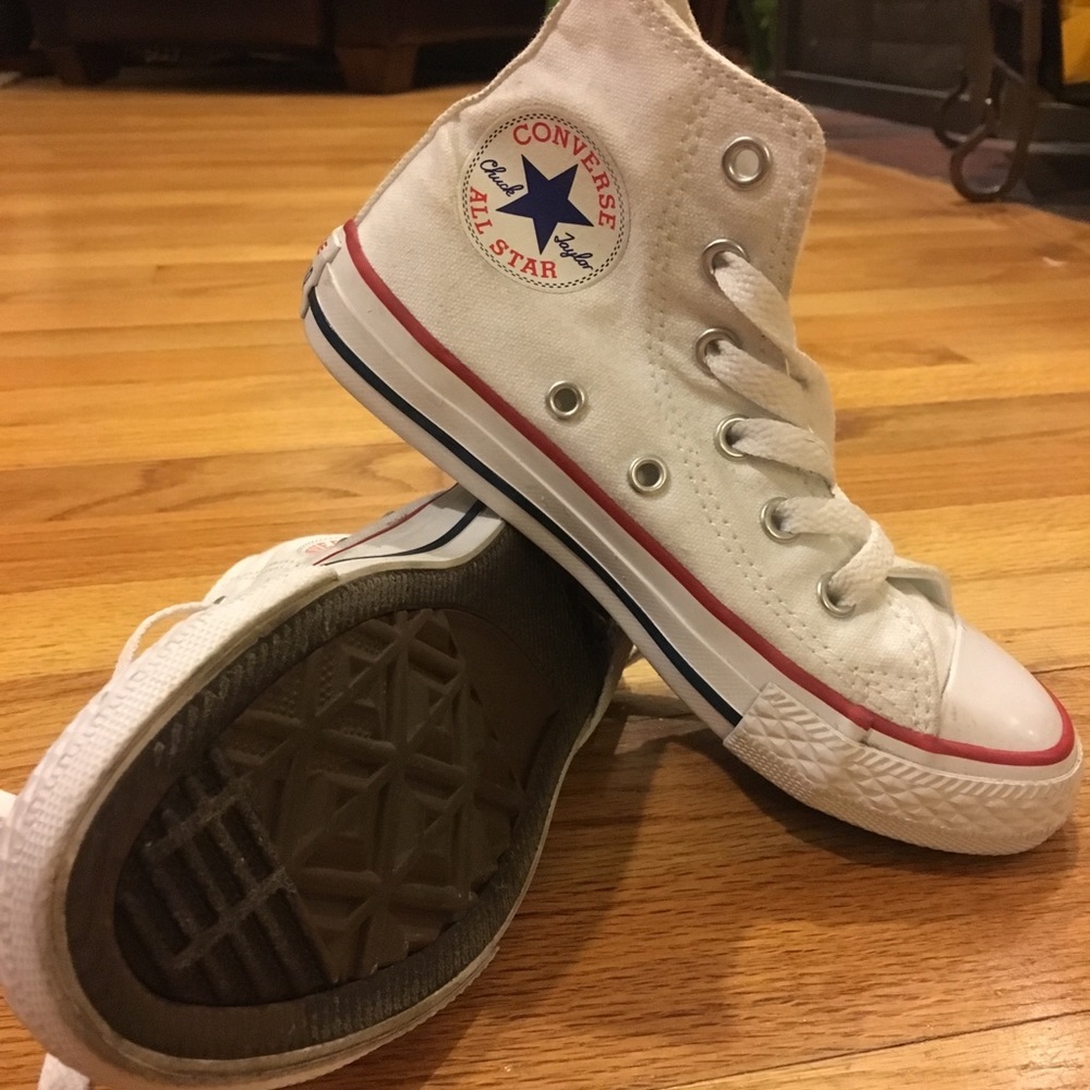 Kids converse all stars chuck taylor 11.5.